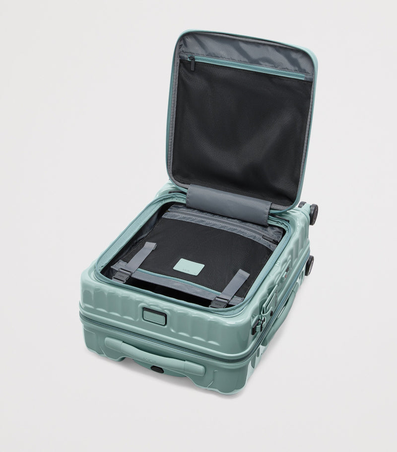 Tumi 19 Degree Front Access cabin suitcase 55cm (British brand)