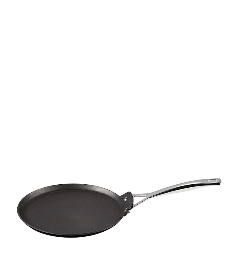 Le Creuset toughened non-stick crepe pan 24cm, UK version
