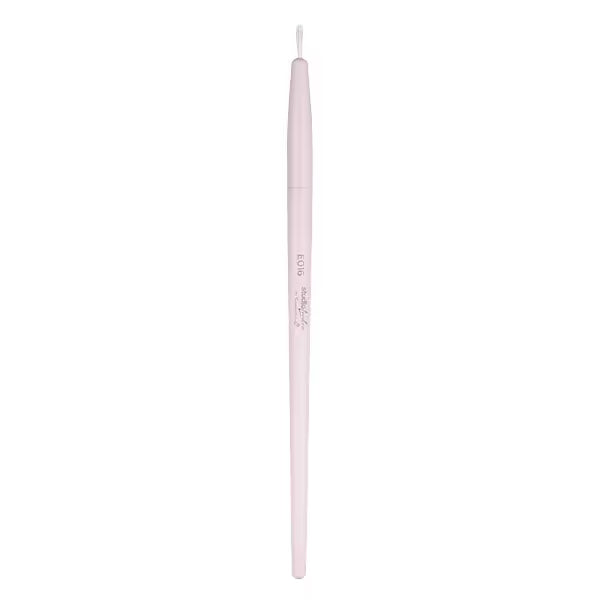 DNR Studio London Eyeliner-Pinsel - Britisches Produkt