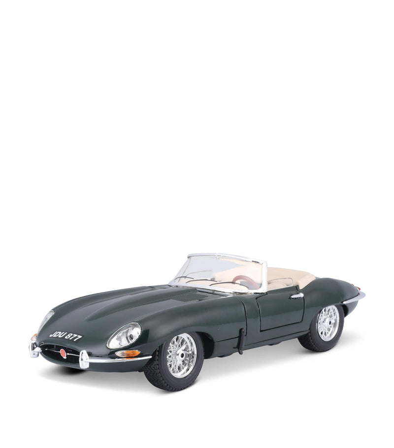 Bburago 1961 Jaguar E Cabriolet 1:18 scale model car - British product