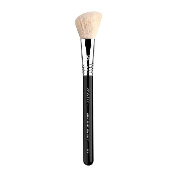 Sigma Beauty F40 contour brush imported from the UK