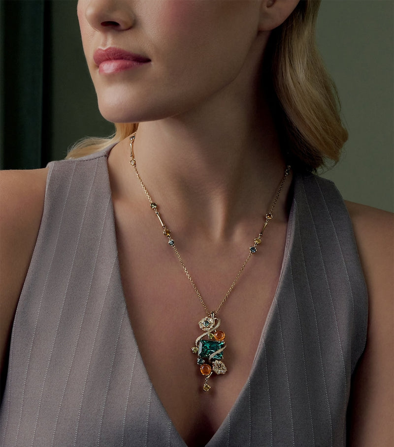 Boodles Palace Collection pendant necklace yellow gold gemstones (British brand)