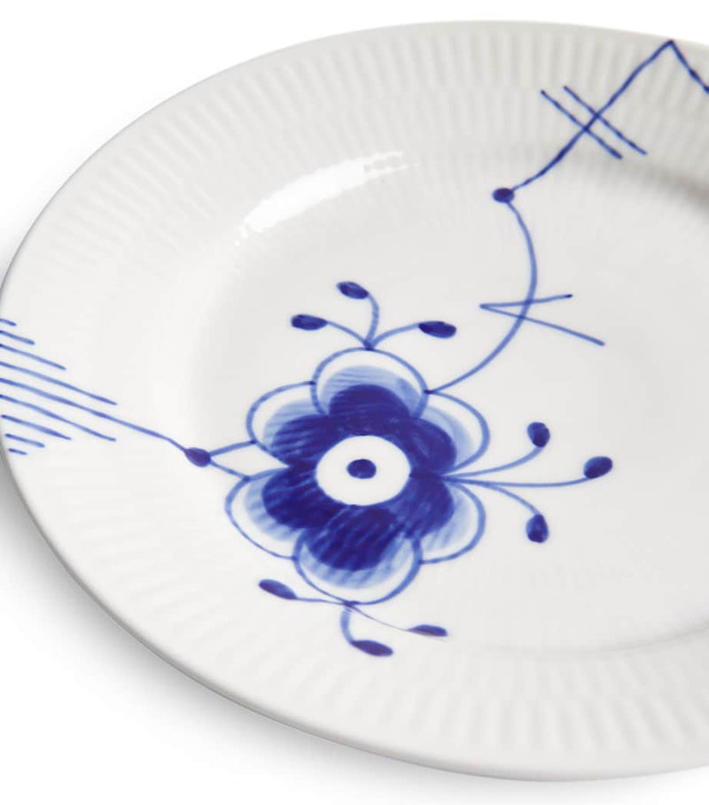 Royal Copenhagen Blue Fluted Mega plate 19cm, imported from the UK
