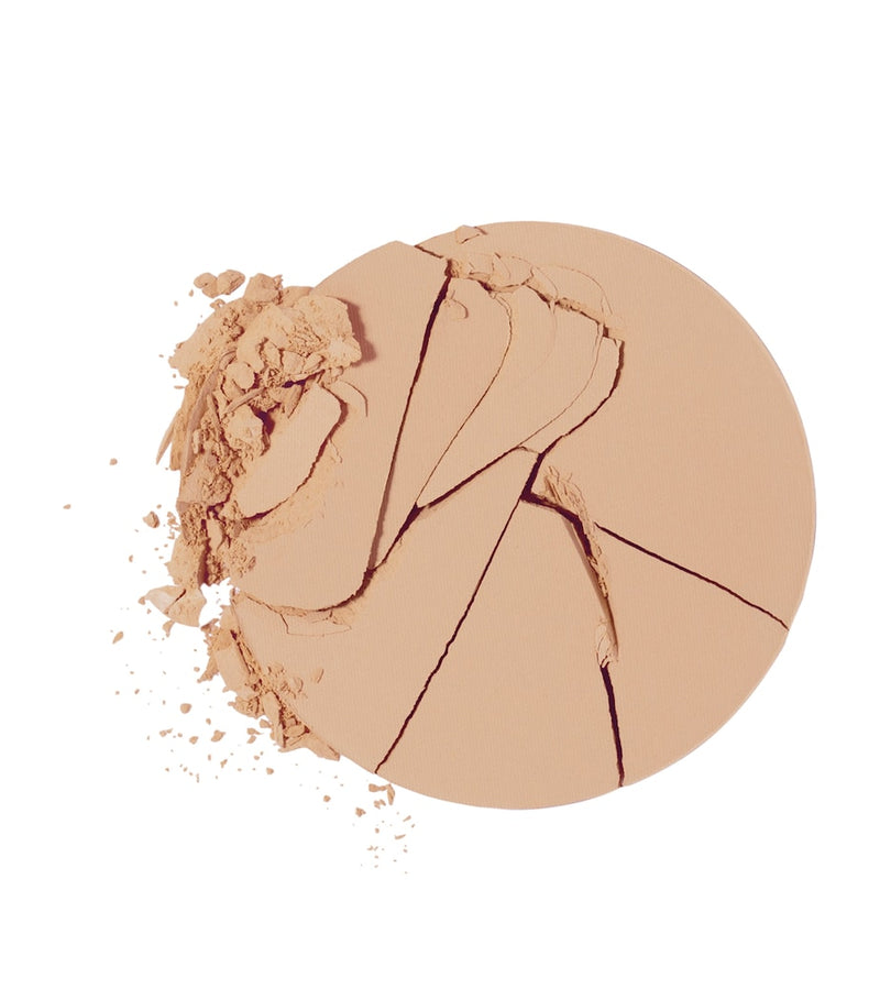 Compact powder foundation with matte finish, 10g - British product