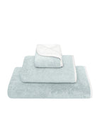 Graccioza bicolore bath sheet 95cm x 150cm, imported from the UK
