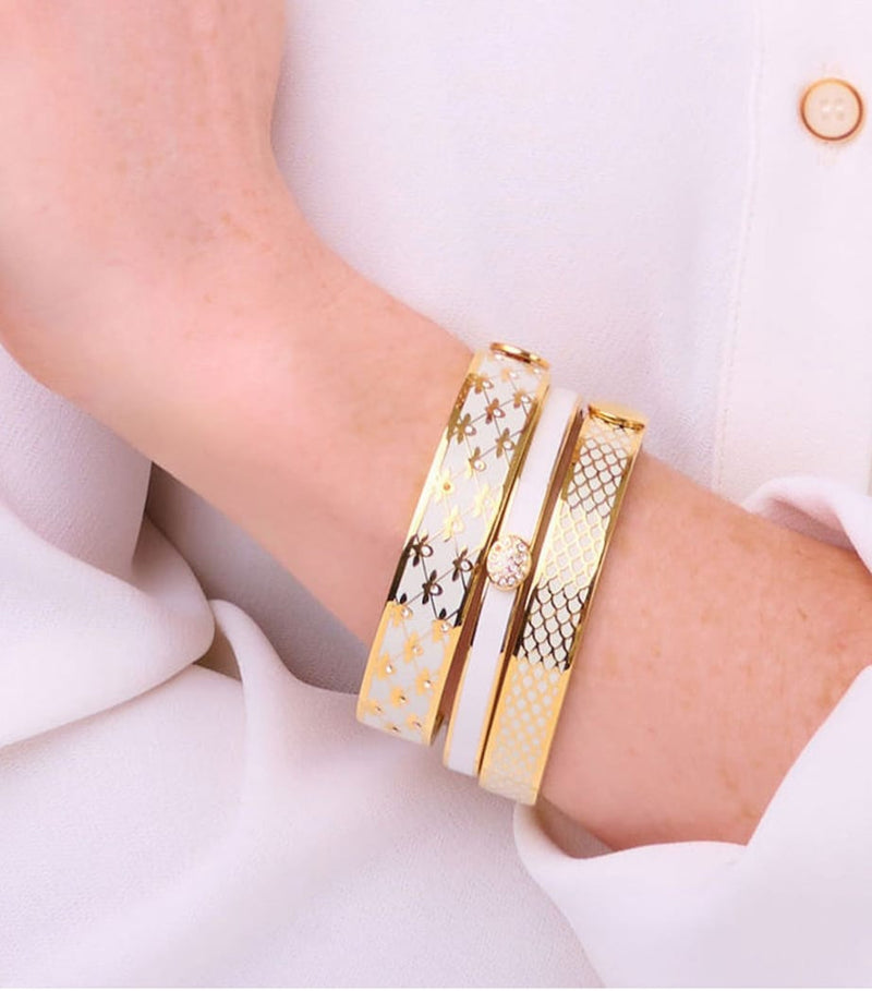 Halcyon Days gold-plated enamel bee sparkle bangle, imported from the UK