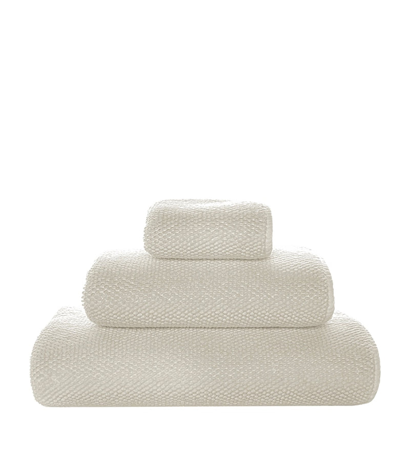 Graccioza Pearls hand towel 50cm x 100cm, UK version