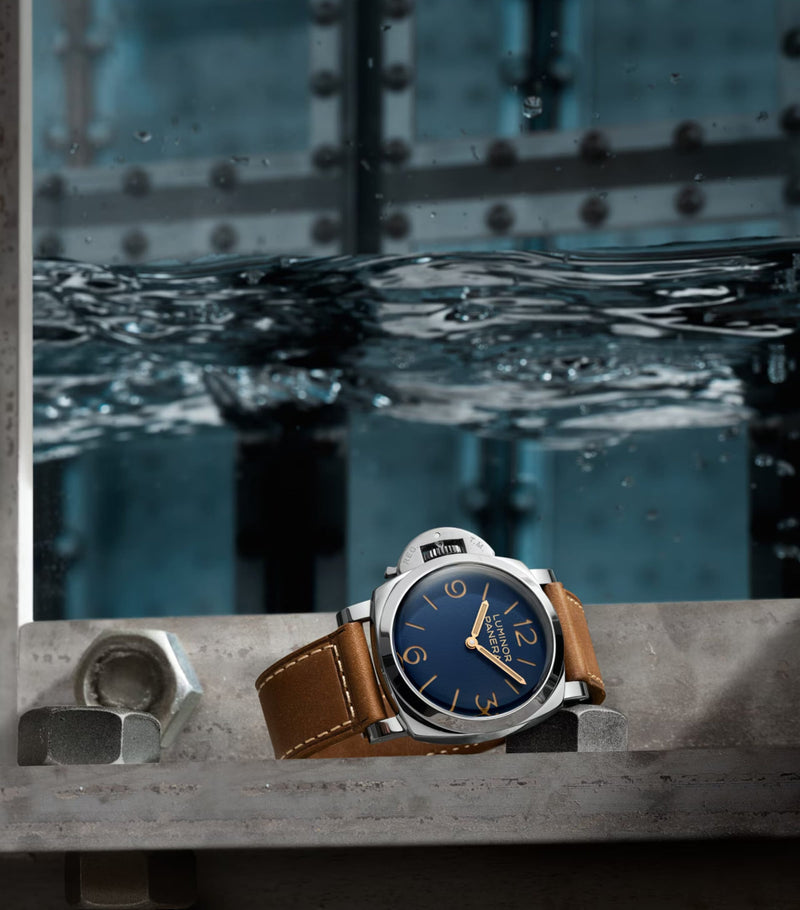 Panerai Luminor Destro watch 44mm, UK version