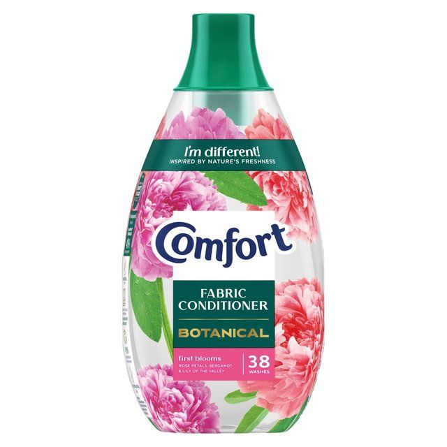 Comfort Botanical Fabric Conditioner First Blooms 38 Washes 570ml
