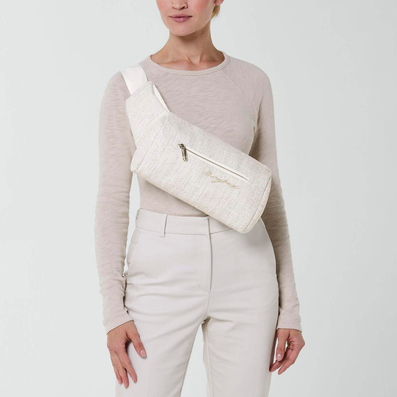 Cybex COYA baby carrier in Boucle fabric, UK version