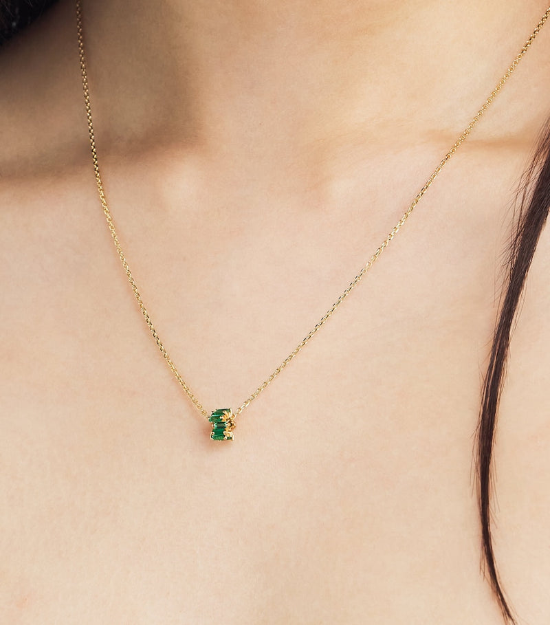 Suzanne Kalan yellow gold emerald pendant necklace adjustable chain, imported from the UK