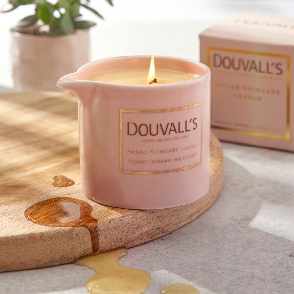 Douvall's Argan Skincare Candle Orange & Frankincense 180g - British product