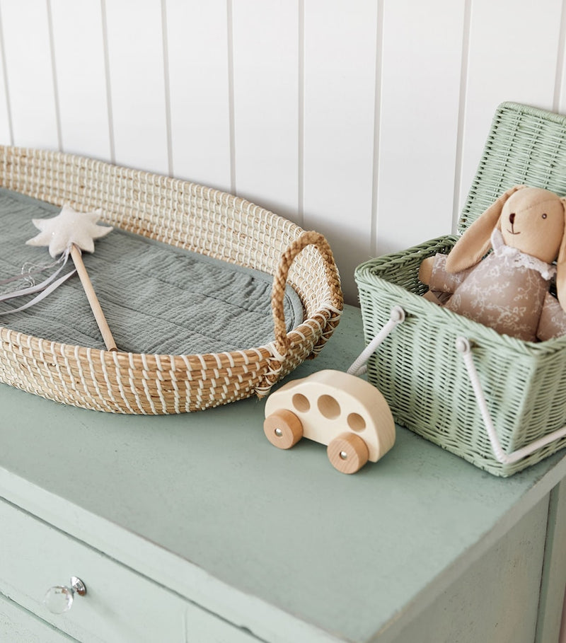 Olli Ella Reva seagrass changing basket - British product