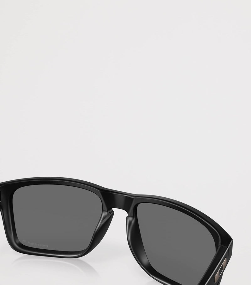 Oakley Holbrook XL square sunglasses - British product
