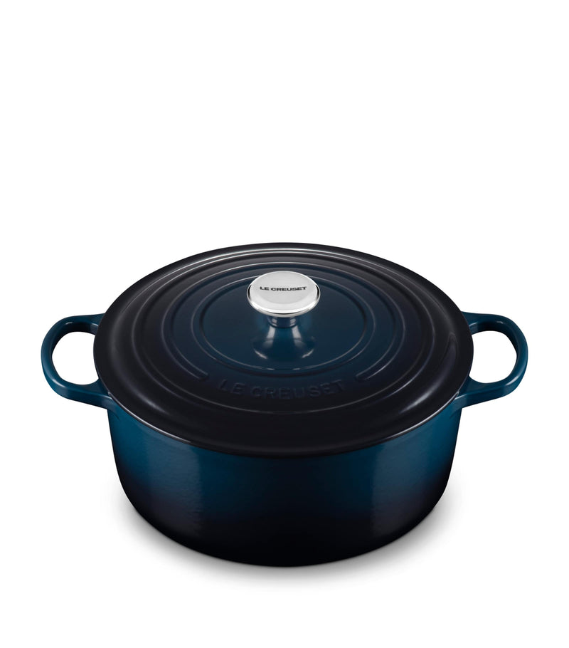Le Creuset round casserole dish 28cm, UK version
