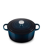 Le Creuset round casserole dish 28cm, UK version