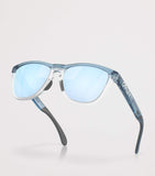 Oakley Frogskins Range sunglasses with blue frame, UK retail (British brand)