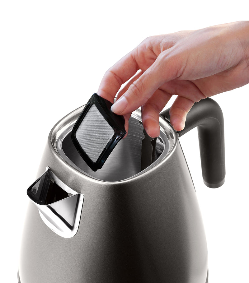 De'Longhi Distinta X kettle 1.7L stainless steel (British brand)
