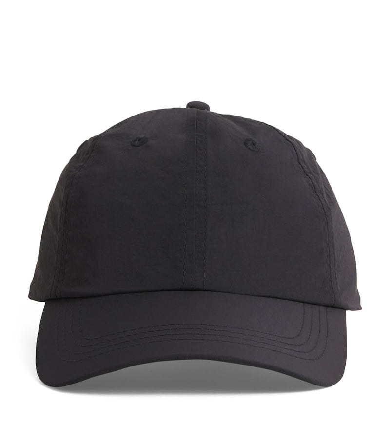 Hunza G baseball cap UPF 50+ lightweight nylon (British brand)