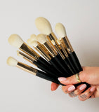 Vieve 14-piece makeup brush set with luxury canister (British brand)