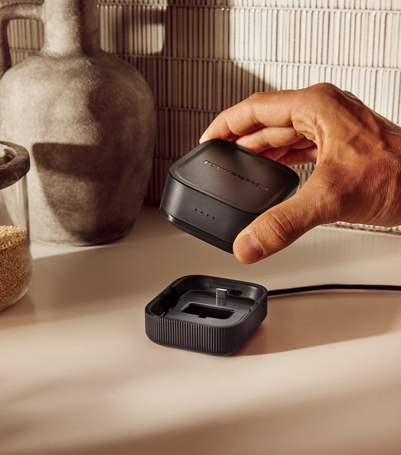 KitchenAid Go 12V Lithium Ion Battery Charging Dock, UK version