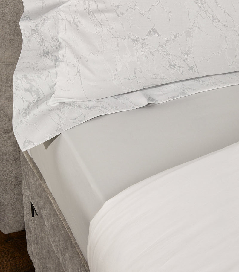 King Standard Pillowcase with Cotton Blend and 600-800 Thread Count