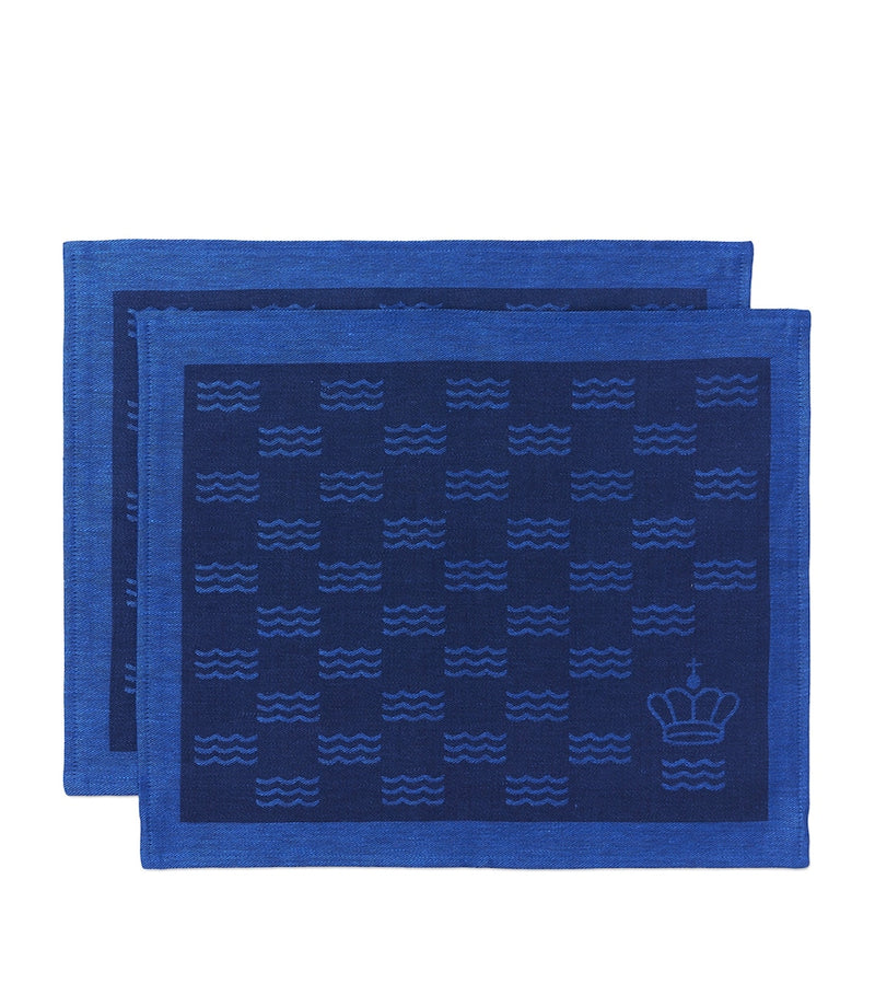 Royal Copenhagen Jacquard Waves Placemat 45cm x 35cm, imported from the UK