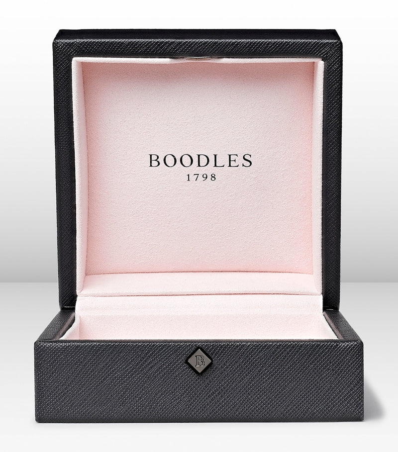 Boodles Beach Necklace platinum and diamonds, UK version