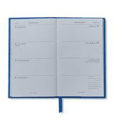 Ukentlig kalender i skinn 2026 med omtrentlige mål H14 cm x B9 cm