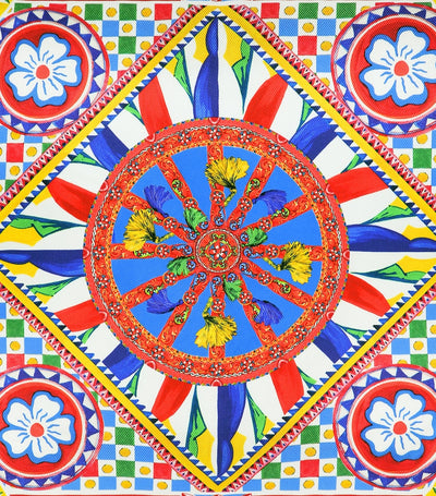 هارودز وسادة حرير مربعة بطبعة كاريتو 45 سم × 45 سم - اشتري عبر الإنترنت من McGrocer