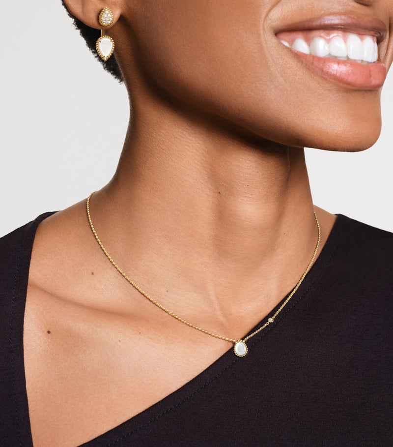 Boucheron Serpent Bohème yellow gold earring with diamond and mother-of-pearl - British product
