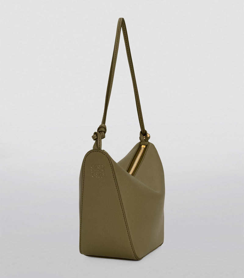 LOEWE Mini Hammock shoulder bag calf leather, UK version