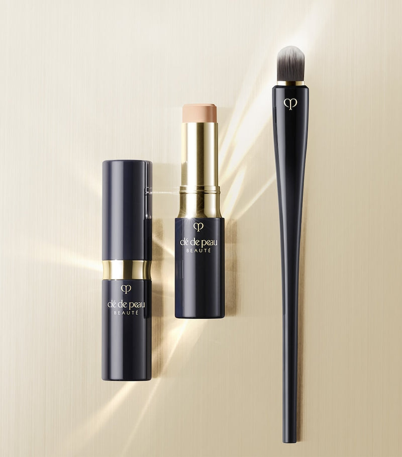 Clé de Peau Beauté illuminating concealer stick with botanical extracts 5g - British product