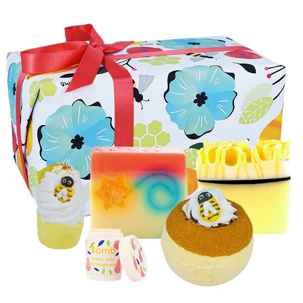 Bomb Cosmetics Bee-autiful Bath & Body Gift Set, UK version