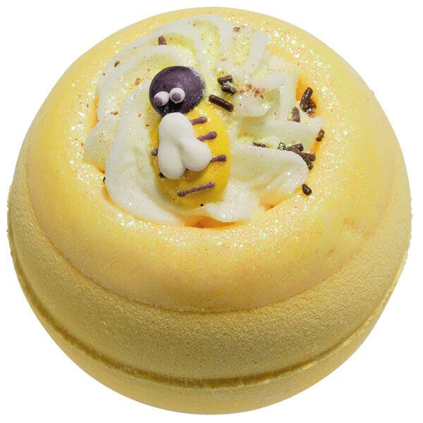 Bomb Cosmetics Bee-autiful Bath & Body Gift Set, UK version