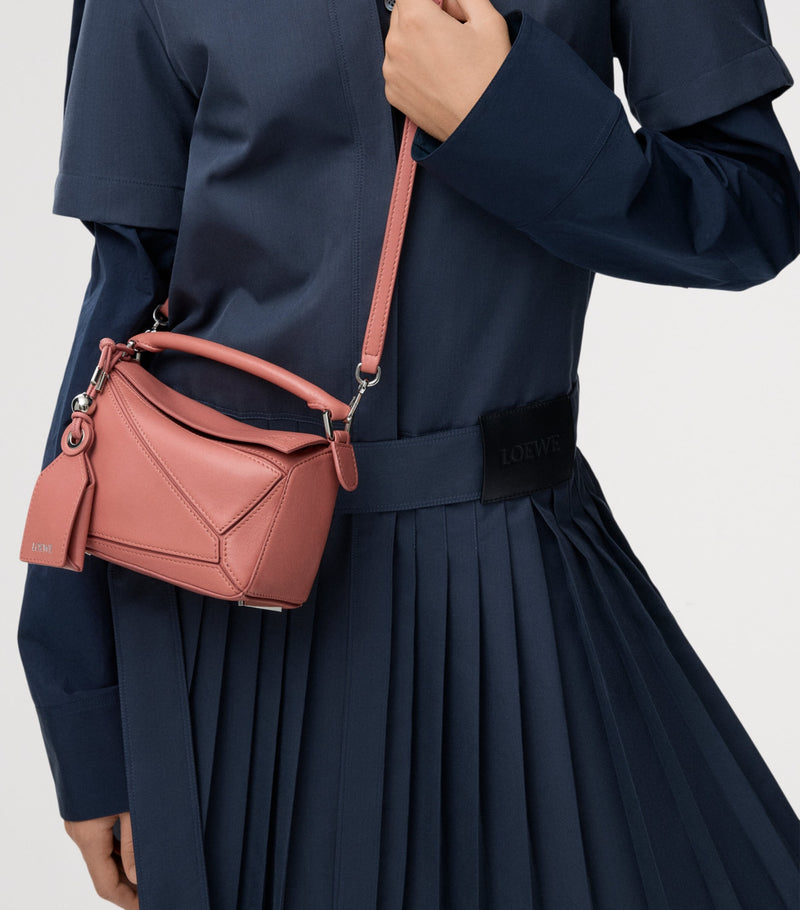 LOEWE Featherlight Puzzle mini bag lambskin - British product