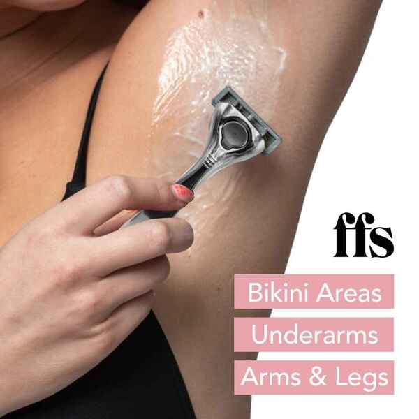 FFS Beauty Shaving Set with premium blossom razor and 4 blades, UK version