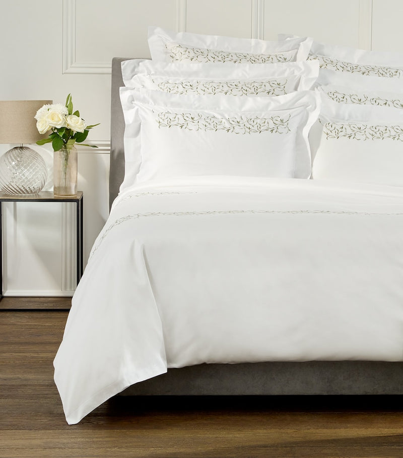 Harrods of London Tresco embroidered flat sheet 300cm x 270cm, UK version