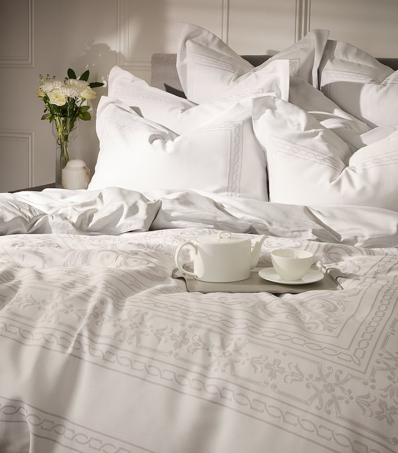 Celso de Lemos Versailles king pillowcase 50cm x 90cm (British brand)
