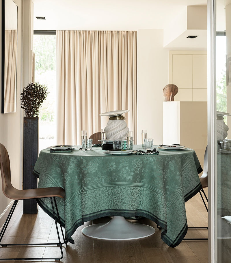 Le Jacquard Français Linen Romance Tablecloth 175cm x 320cm, UK version