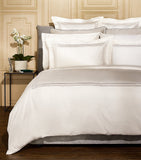Harrods of London Mayfair King Duvet Cover and Pillowcase Set, UK version