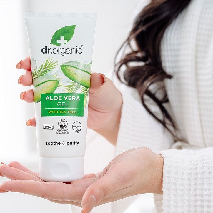 Dr Organic Aloe Vera Gel 200ml Aloe Vera & Tea Tree