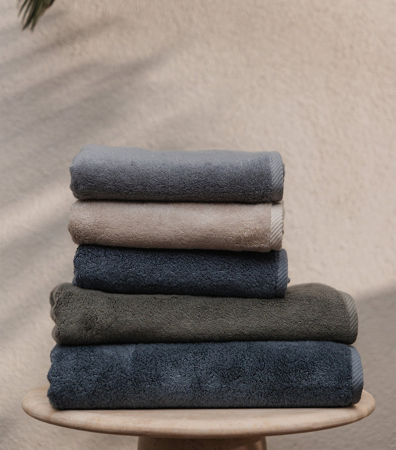 Hamam Organic Cotton Guest Towel 30cm x 40cm, imported from the UK