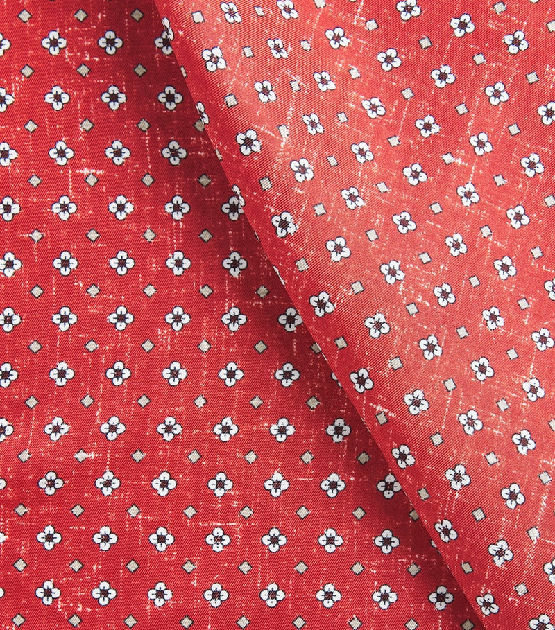 Isaia micro-medallion geometric pocket square 33cm, UK version