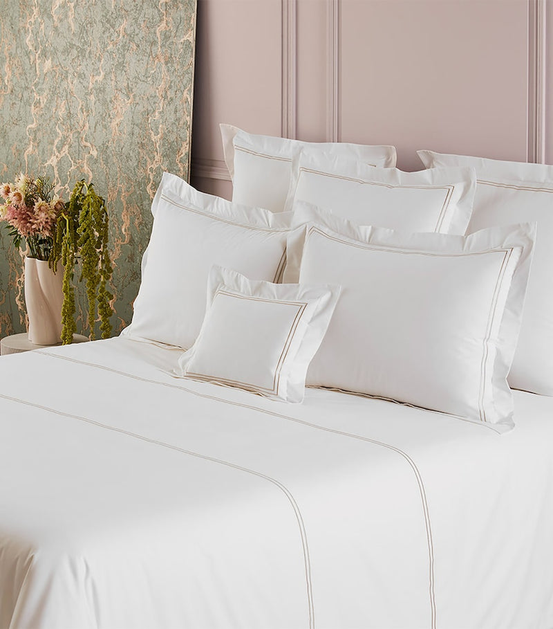 Yves Delorme organic cotton flat sheet 240x295cm (British brand)