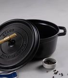 Staub cocotte with brass knob 24cm - British product