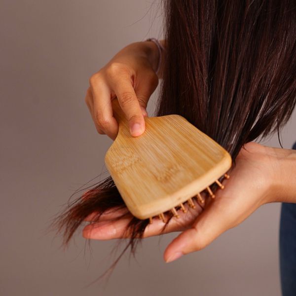 Miriam's Collection Anti-static Bamboo Hair Brush