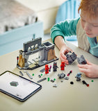 Lego battle building set with Paz Vizsla and Moff Gideon minifigures, 289 pieces, UK version