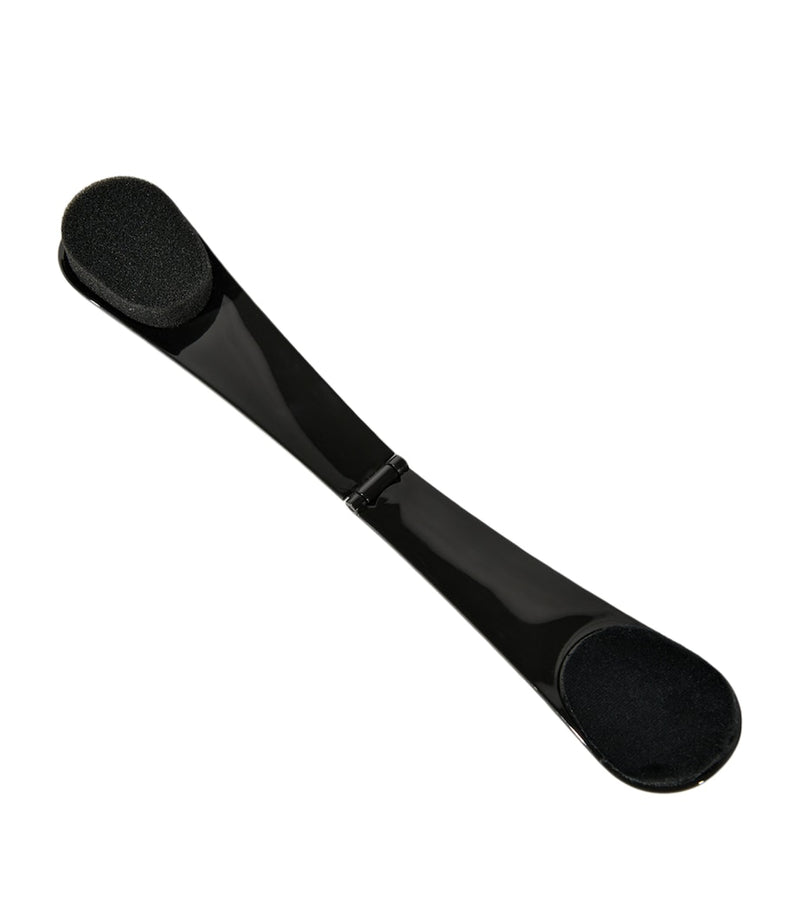 Three Warriors self tan back applicator, imported from the UK