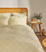 Harrods Harrods of London Halsey King Duvet Cover Set 230cm x 220cm- Buy online at McGrocer
